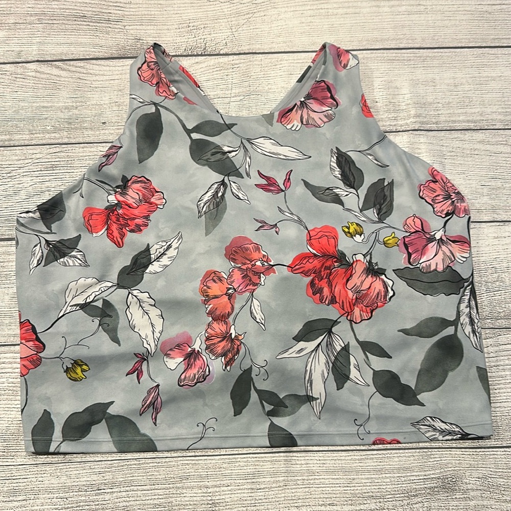 Women’s Athleta floral print Conscious Crop size 2X